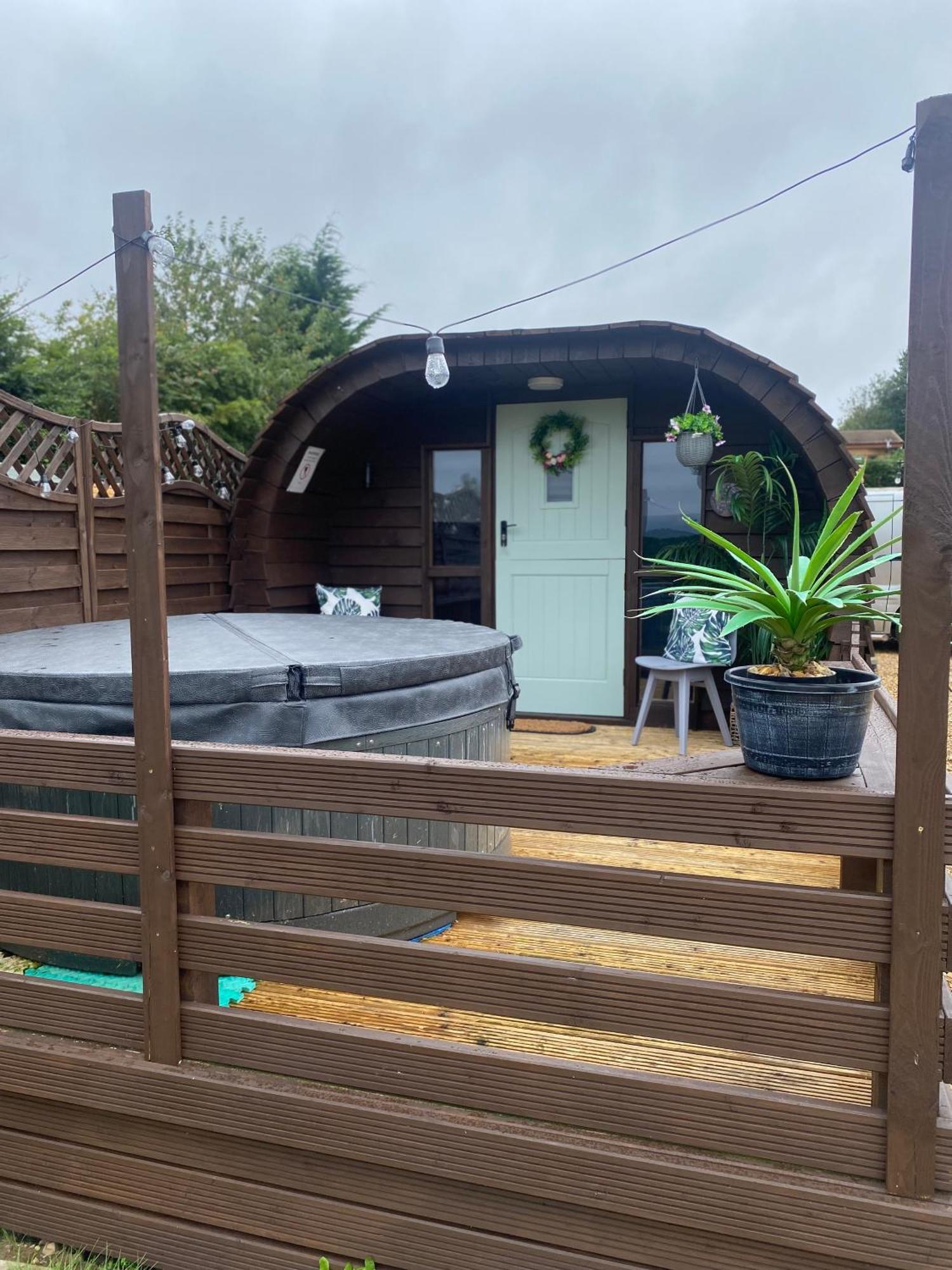 Crabmill Glamping Bewdley Hotel Екстериор снимка