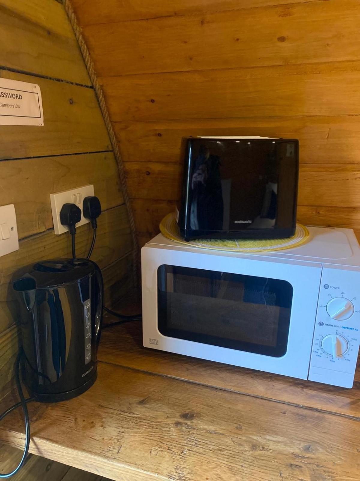 Crabmill Glamping Bewdley Hotel Екстериор снимка