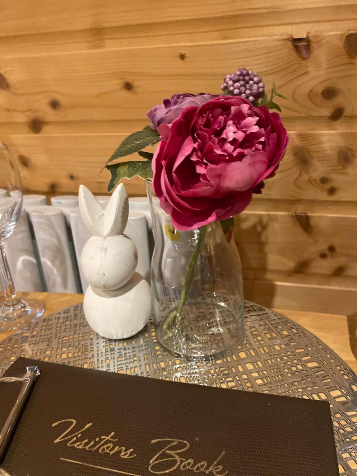 Crabmill Glamping Bewdley Hotel Екстериор снимка