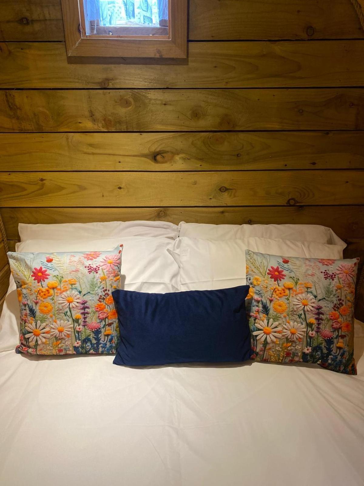 Crabmill Glamping Bewdley Hotel Екстериор снимка