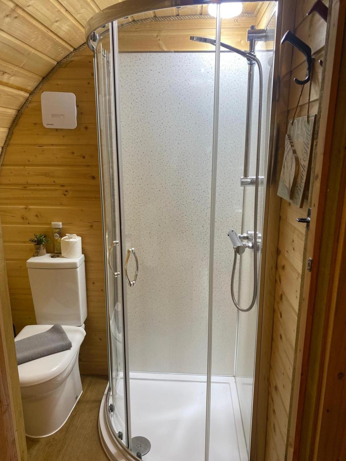 Crabmill Glamping Bewdley Hotel Екстериор снимка
